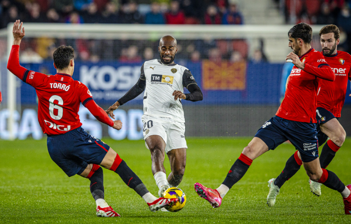 Soi kèo tài xỉu Osasuna vs Valencia 22:00 24/08: Khó nổ lớn 2 Soi kèo tài xỉu Osasuna vs Valencia: Khó nổ lớn